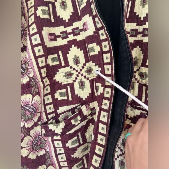 Reversible Tapestry Utility Jacket - Picture 8 of 12